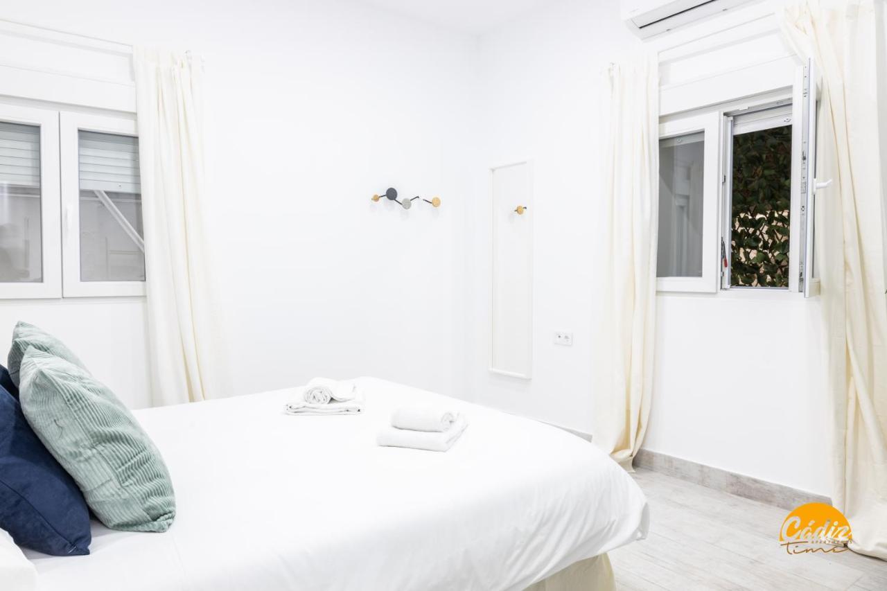 Casa Del Mercader By Cadiz Time Apartments Bagian luar foto